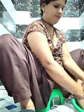 Sonalihot  online show from May 6, 3:43 am