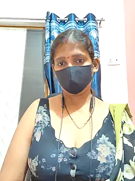 Sonalihot  online show from October 4, 5:47 pm