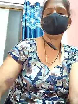 Sonalihot  online show from October 18, 1:24 pm