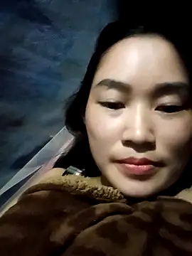 Snapshot of besa4 chatting on February 22, 9:44 am besa4 online show from February 22, 9:44 am