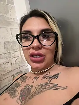 Princess-Jasmine07 online show from May 22, 7:56 pm