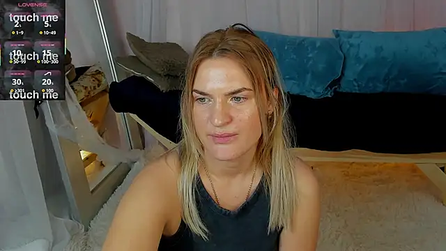 Marie Ellie online show from November 11, 1:33 am