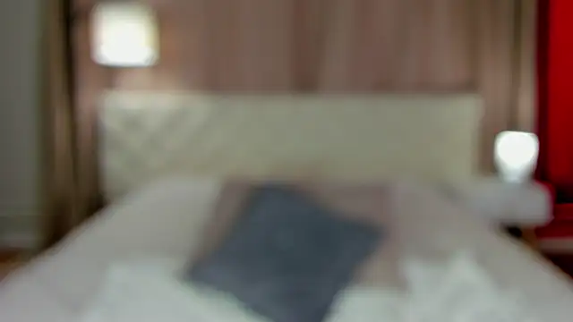 Marie Ellie online show from May 14, 1:24 am