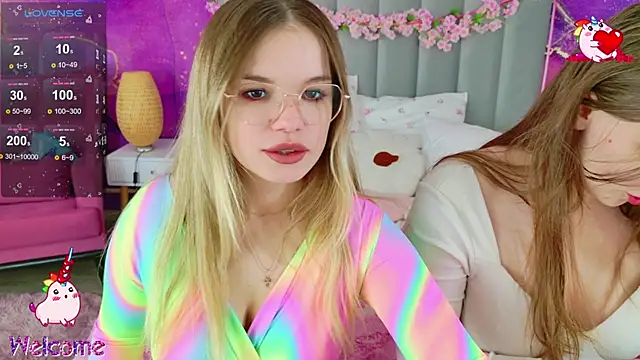 Moon  Bunny online show from February 5, 12:34 pm