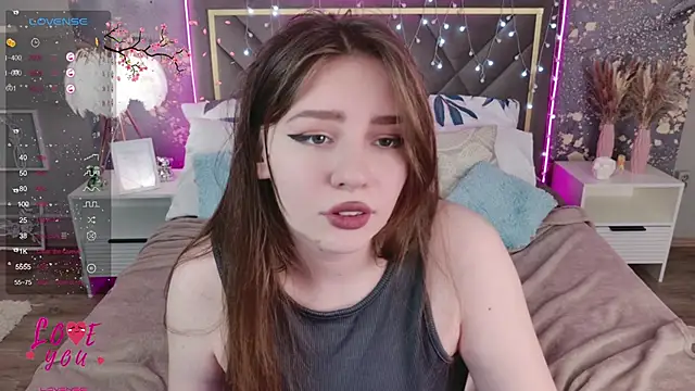 Moon  Bunny online show from February 21, 1:46 pm