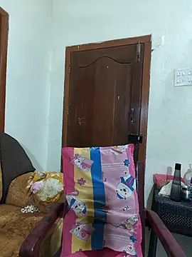 Snapshot of Tamil_Mithra chatting on November 8, 3:43 am Tamil Mithra online show from November 8, 3:43 am