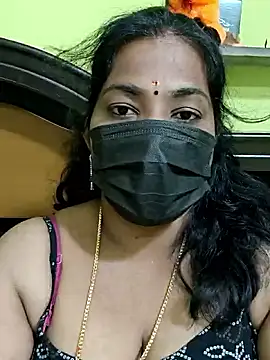 Snapshot of Tamil_Mithra chatting on February 23, 3:56 pm Tamil Mithra online show from February 23, 3:56 pm