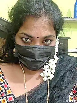 Snapshot of Tamil_Mithra chatting on February 25, 10:48 am Tamil Mithra online show from February 25, 10:48 am