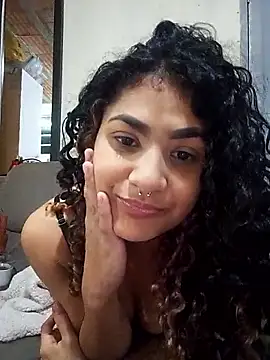Snapshot of Camilla-23y chatting on September 22, 2:06 am Camilla-23y online show from September 22, 2:06 am