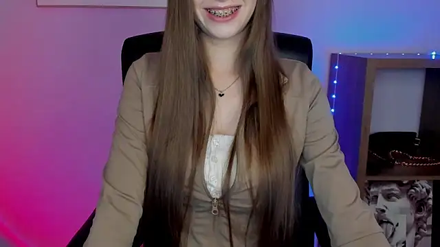 LuxMaya online show from November 28, 7:41 am