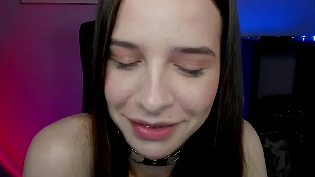 LuxMaya online show from December 2, 7:43 am