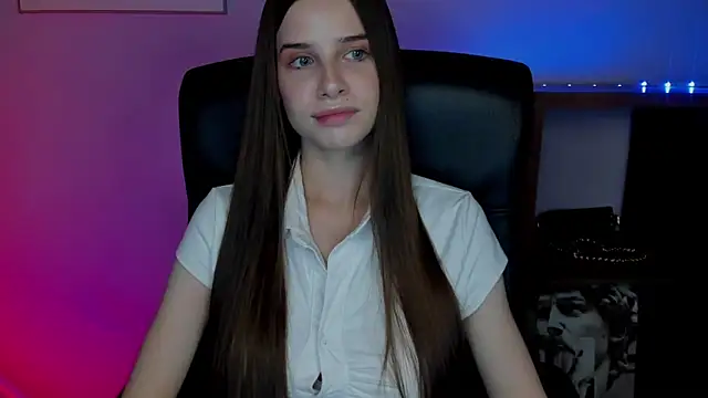 LuxMaya online show from December 22, 7:41 am