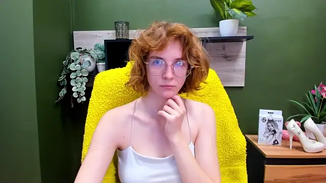 juicyPenny online show from October 16, 6:43 am