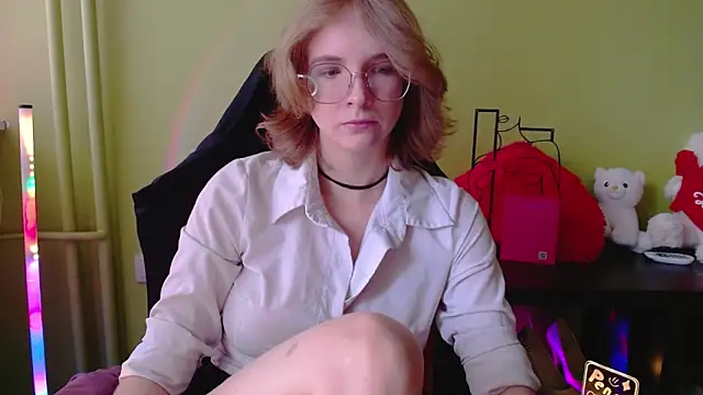 juicyPenny online show from June 10, 12:39 pm
