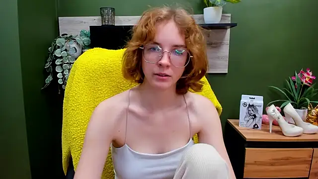 juicyPenny online show from October 20, 6:15 am