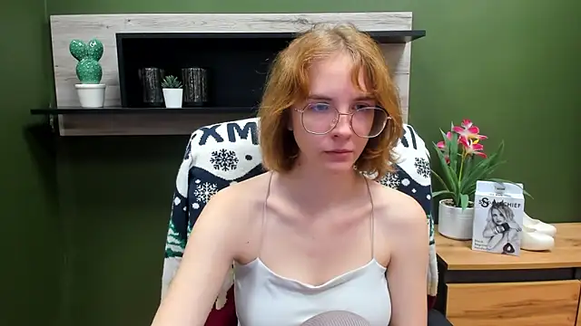 juicyPenny online show from September 30, 6:30 am