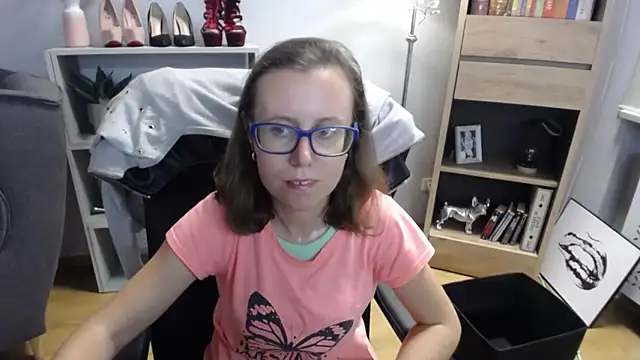 sweetxLizzy online show from September 12, 4:23 am