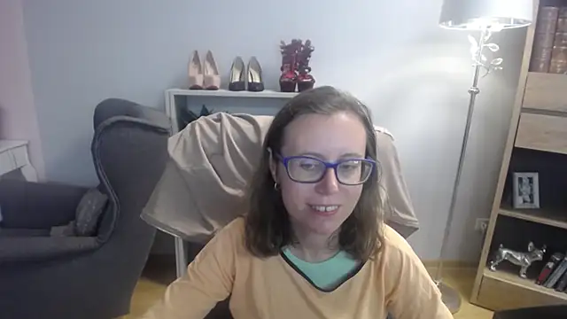 sweetxLizzy online show from September 23, 4:30 am