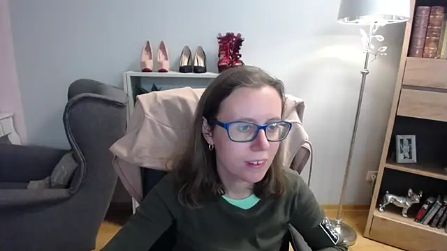 sweetxLizzy online show from September 25, 4:18 am