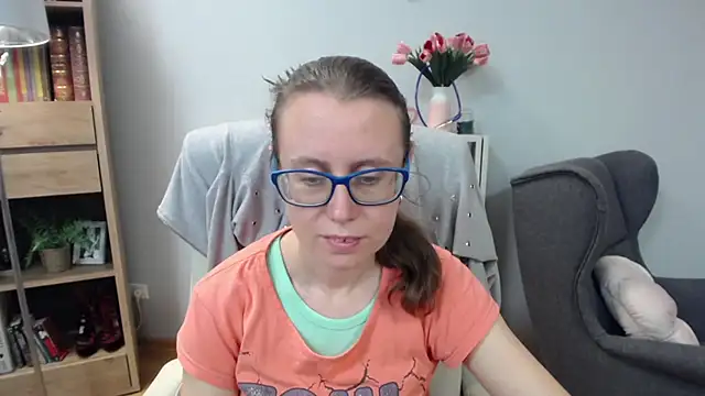 sweetxLizzy online show from June 3, 4:35 am