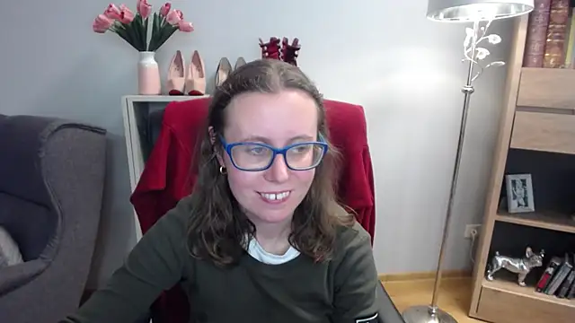 sweetxLizzy online show from December 5, 5:39 am