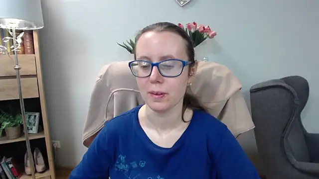 sweetxLizzy online show from April 21, 4:30 am