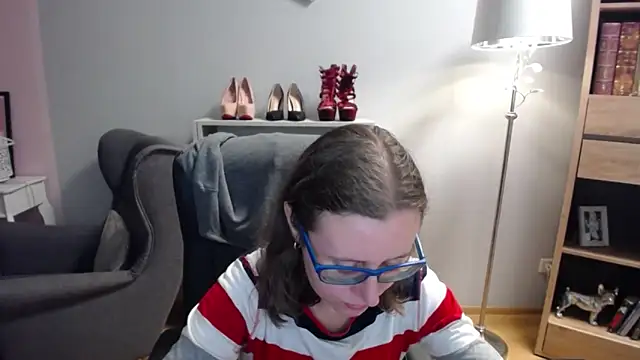 sweetxLizzy online show from October 10, 4:35 am