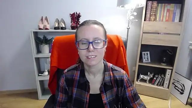 sweetxLizzy online show from November 7, 5:23 am