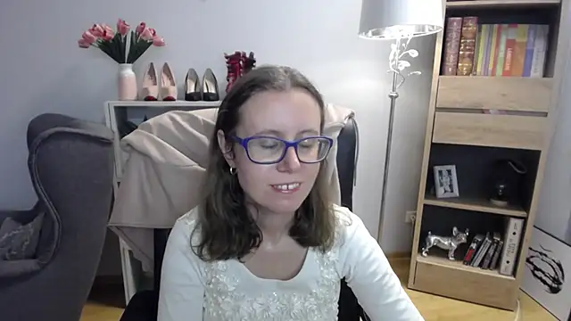 sweetxLizzy online show from November 19, 5:29 am