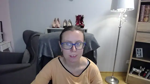 sweetxLizzy online show from October 9, 4:24 am