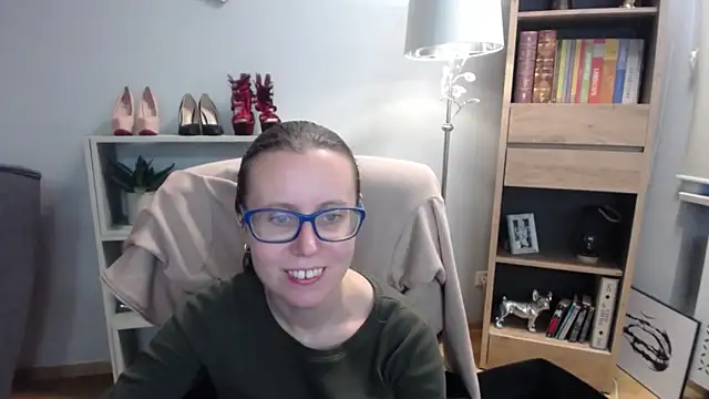 sweetxLizzy online show from October 28, 5:29 am