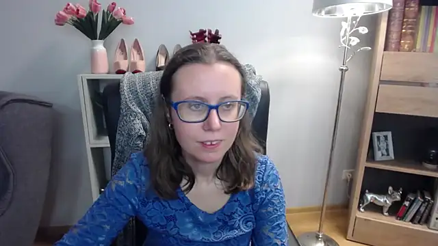 sweetxLizzy online show from December 3, 5:41 am