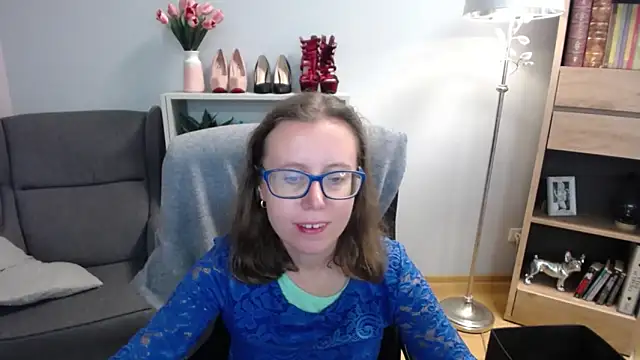 sweetxLizzy online show from September 29, 4:30 am