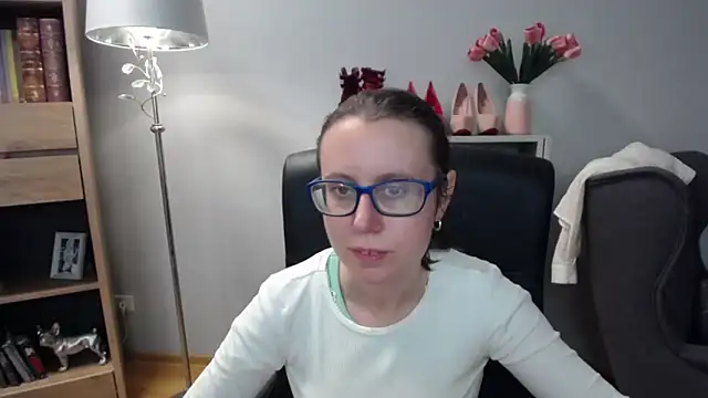 sweetxLizzy online show from December 23, 5:40 am