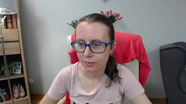 sweetxLizzy online show from May 7, 4:28 am
