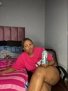 Abby 108 online show from April 20, 9:27 pm