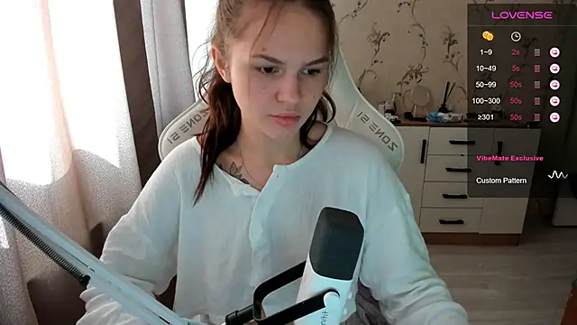Snapshot of yourdreamm_ chatting on September 10, 7:07 am yourdreamm online show from September 10, 7:07 am