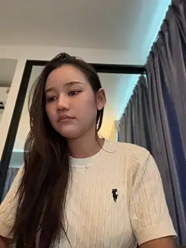 cherrycuteasian online show from April 30, 8:21 am