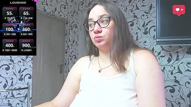 Snapshot of Margosweet777 chatting on September 10, 6:12 am Margosweet777 online show from September 10, 6:12 am