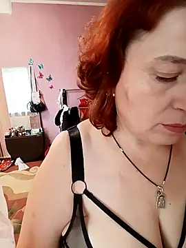 Darlene Eleanor online show from October 9, 6:36 am