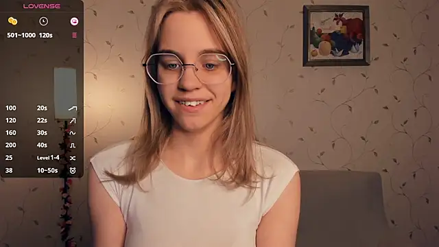 JoanBaggott online show from November 21, 8:30 pm