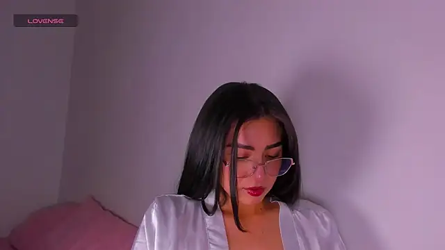 latingabby online show from March 23, 12:11 am