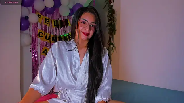 latingabby online show from November 6, 9:41 pm