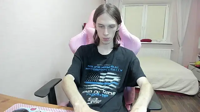 Snapshot of eleganc3 chatting on September 23, 6:59 pm eleganc3 online show from September 23, 6:59 pm