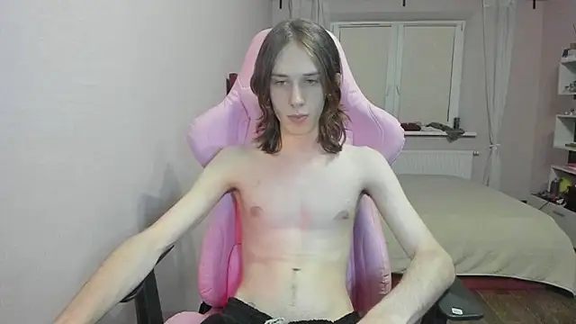 Snapshot of eleganc3 chatting on November 22, 8:51 pm eleganc3 online show from November 22, 8:51 pm