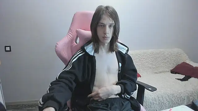 eleganc3 online show from February 5, 4:41 am