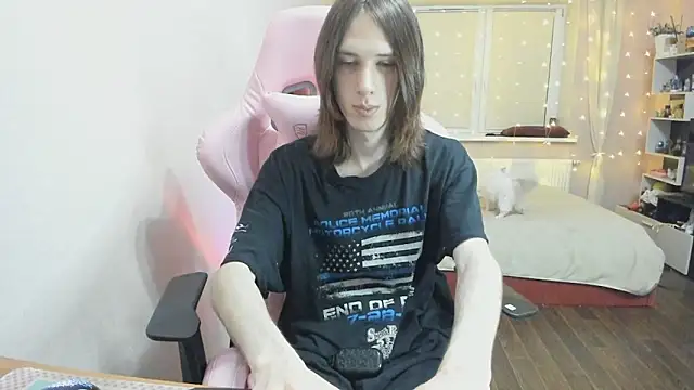 eleganc3 online show from February 2, 6:29 pm