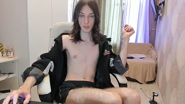 eleganc3 online show from April 15, 8:20 am