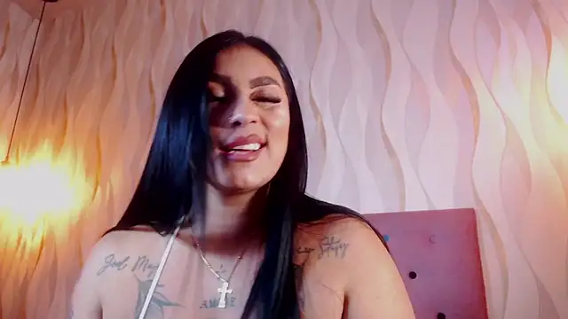 Naomi Braunx online show from May 13, 6:26 pm