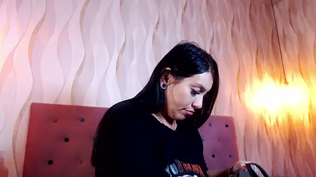 Naomi Braunx online show from May 20, 2:03 pm